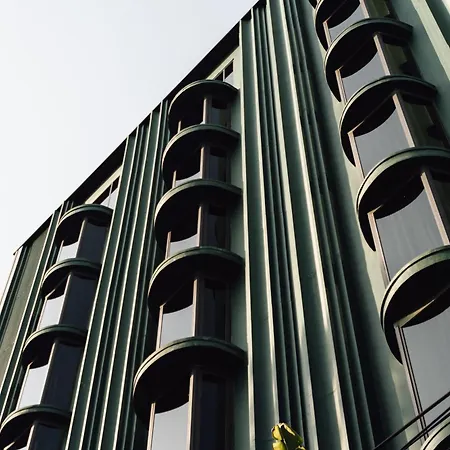 Public House Hotel Bangkok, A Member Of Design Hotels