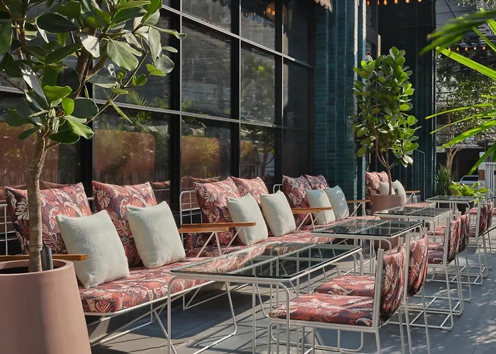 Public House Hotel Bangkok, A Member Of Design Hotels