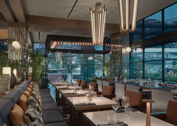 Public House Hotel Bangkok, A Member Of Design Hotels Hotel 5*