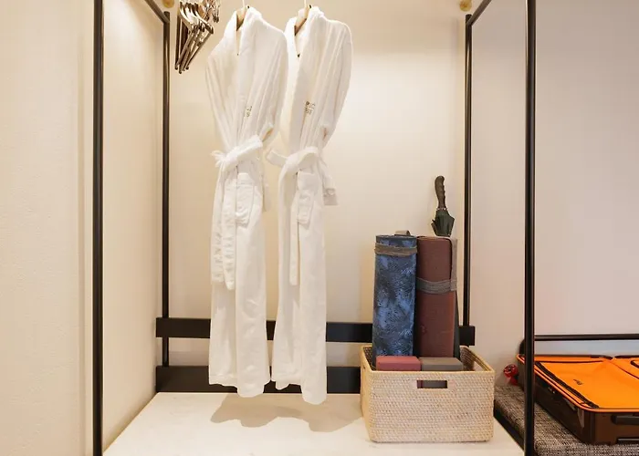 Public House Hotel Bangkok, A Member Of Design Hotels Hotel