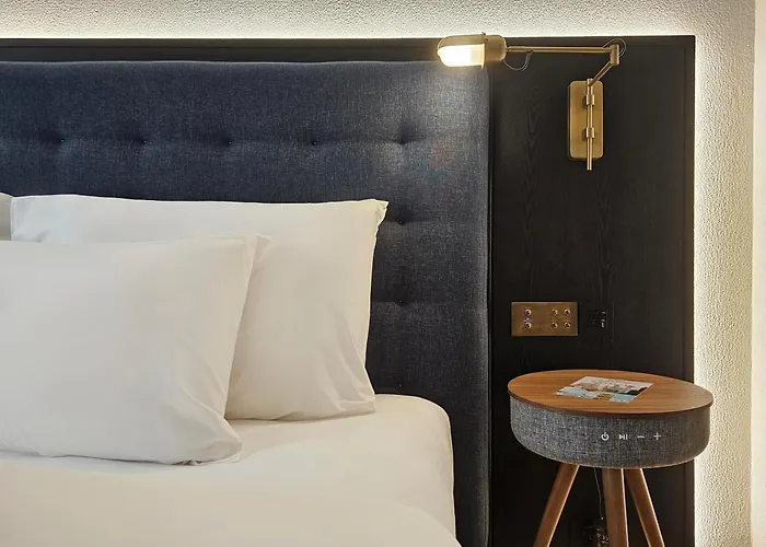 Public House Hotel Bangkok, A Member Of Design Hotels Hotel 5*