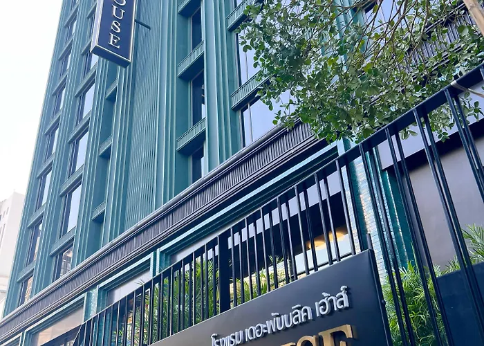 Public House Hotel Bangkok, A Member Of Design Hotels Hotel